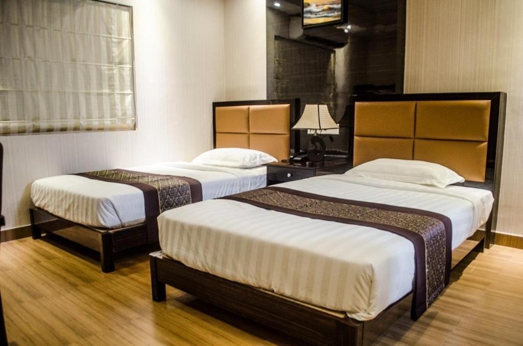 Hotel Comfotel โกลกาตา ภายนอก รูปภาพ